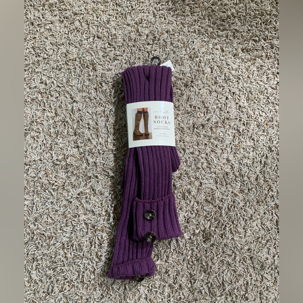 NWT Simply Noelle Women’s Boot Socks Purple Tall Length Solid Button One Size